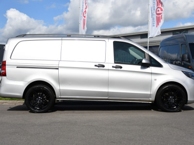 Mercedes-Benz Vito 114 CDI L2 PB Edition Camera, Cruise, Carplay, Multimedia, Automaat, Trekhaak, 136pk, Sensoren, Uniek! foto 10