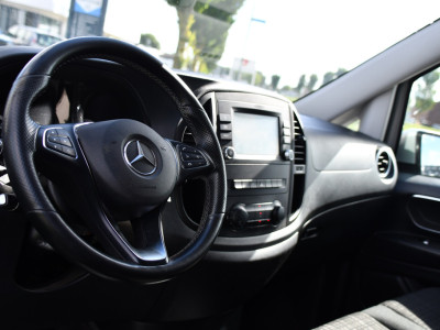 Mercedes-Benz Vito 114 CDI L2 PB Edition Camera, Cruise, Carplay, Multimedia, Automaat, Trekhaak, 136pk, Sensoren, Uniek! foto 2