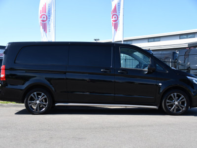 Mercedes-Benz Vito 114 CDI L3 Edition Camera, Cruise, LED, Clima, Automaat, 136pk, Sensoren, 2 x Schuifdeur, Trekhaak, Uniek! foto 10