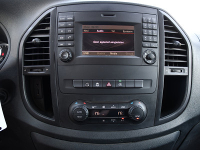 Mercedes-Benz Vito 114 CDI L3 Edition Camera, Cruise, LED, Clima, Automaat, 136pk, Sensoren, 2 x Schuifdeur, Trekhaak, Uniek! foto 21