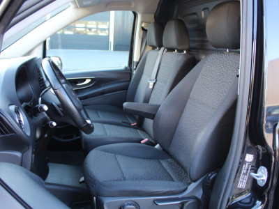Mercedes-Benz Vito 114 CDI Lang L2 Automaat | Facelift | LED | Black Edition foto 3