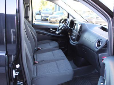 Mercedes-Benz Vito 114 CDI Lang L2 Automaat | Facelift | LED | Black Edition foto 9