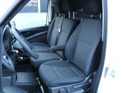 Mercedes-Benz Vito 114 CDI Lang L2 Automaat | Trekhaak | Camera | Parkeersensoren foto 3