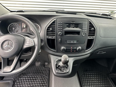 Mercedes-Benz Vito 114 CDI Lang MARGE btw vrij foto 2