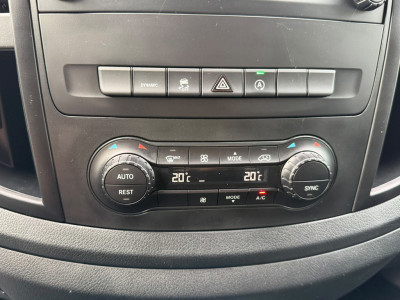 Mercedes-Benz Vito 114 CDI Lang automaat / Trekhaak / Camera / App connect foto 13