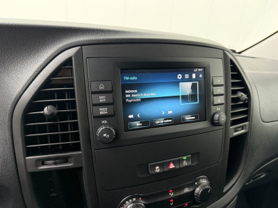 Mercedes-Benz Vito 114CDi Lang | Achterdeuren ( 2023 ) | Airco | Cruise | 3-Zits | Trekhaak | Betimmering foto 16