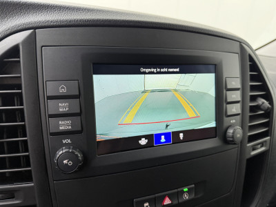 Mercedes-Benz Vito 114CDi Lang | Achterdeuren ( 2023 ) | Airco | Cruise | 3-Zits | Trekhaak | Betimmering foto 17