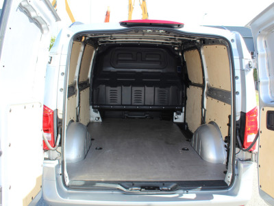 Mercedes-Benz Vito 116 CDI 163Pk Automaat Lang L2 | LED | Trekhaak foto 19