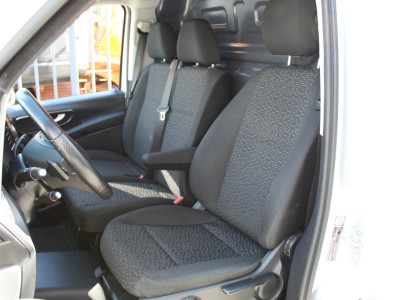 Mercedes-Benz Vito 116 CDI 163Pk Automaat Lang L2 | LED | Trekhaak foto 3