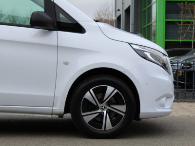 Mercedes-Benz Vito 116 CDI 163Pk Lang L2 Automaat | LED | Leder | Trekhaak foto 17