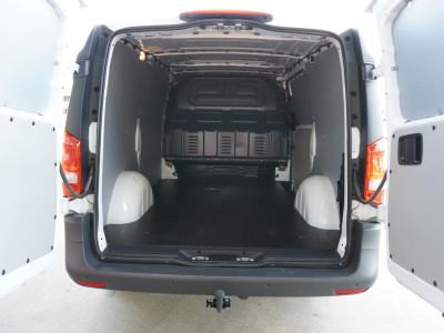 Mercedes-Benz Vito 116 CDI 164PK Extra Lang Nr. V015 | Airco | Cruise | Navi | Trekhaak foto 9