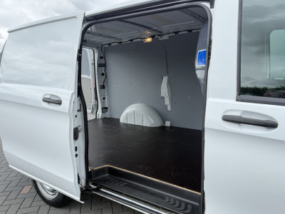 Mercedes-Benz Vito 116 CDI 164 PK / L2H1 / TREKHAAK / CAMERA / NAVI / CRUISE / AIRCO / PDC 9