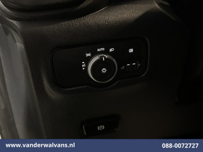 Mercedes-Benz Vito 116 CDI 164pk 2025 Model L2H1 Euro6 Airco | Camera | Navigatie | Adaptieve Cruisecontrol Stoelverwarming, Parkeersensoren, Bijrijdersbank foto 17
