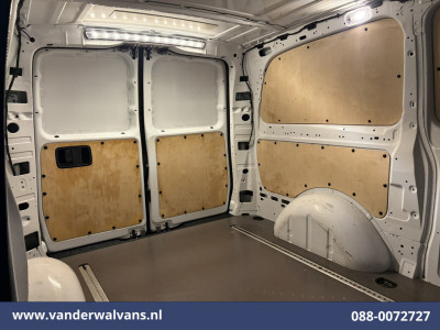 Mercedes-Benz Vito 116 CDI 164pk 2025 Model L2H1 Euro6 Airco | XL MBUX | Camera | Navigatie | Cruisecontrol Stoelverwarming, Parkeersensoren, Bijrijdersbank foto 14