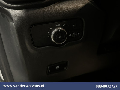 Mercedes-Benz Vito 116 CDI 164pk L2H1 2025 Model Euro6 Airco | Camera | XXL MBUX | Navigatie | Adaptieve Cruisecontrol | Stoelverwarming Parkeersensoren, Bijrijdersbank foto 17