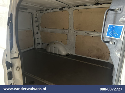 Mercedes-Benz Vito 116 CDI 164pk L2H1 2025 Model Euro6 Airco |  Camera | XXL MBUX | Navigatie | Cruisecontrol | Stoelverwarming Parkeersensoren, Bijrijdersbank foto 13