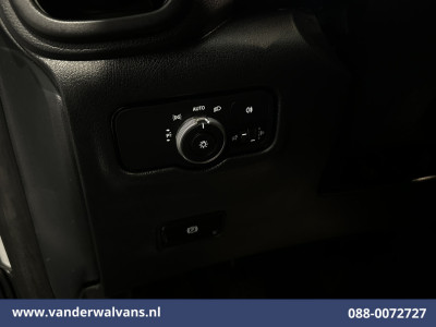 Mercedes-Benz Vito 116 CDI 164pk L2H1 2025 Model Euro6 Airco |  Camera | XXL MBUX | Navigatie | Cruisecontrol | Stoelverwarming Parkeersensoren, Bijrijdersbank foto 18