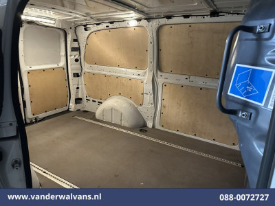 Mercedes-Benz Vito 116 CDI 164pk L2H1 Euro6 Airco | Camera | Navigatie | Adaptieve Cruisecontrol Stoelverwarming, Parkeersensoren, Bijrijdersbank foto 13
