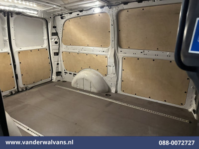 Mercedes-Benz Vito 116 CDI 164pk L2H1 Euro6 Airco | Camera | Navigatie | Cruisecontrol | Stoelverwarming Parkeersensoren, Bijrijdersbank foto 14