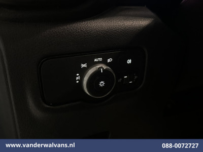 Mercedes-Benz Vito 116 CDI 164pk L2H1 Euro6 Airco | Camera | Navigatie | Cruisecontrol | Stoelverwarming Parkeersensoren, Bijrijdersbank foto 19