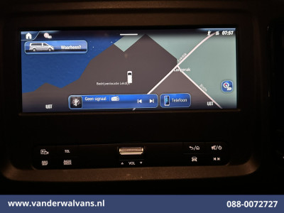 Mercedes-Benz Vito 116 CDI 164pk L2H1 Euro6 Airco | Camera | Navigatie | Cruisecontrol | Stoelverwarming Parkeersensoren, Bijrijdersbank foto 3