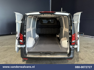 Mercedes-Benz Vito 116 CDI 164pk L2H1 Euro6 Airco | Dakdragers | Cruisecontrol | Parkeersensoren Stoelverwarming, Bijrijdersbank foto 10