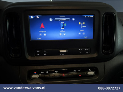 Mercedes-Benz Vito 116 CDI 164pk L2H1 Nieuw model Euro6 Airco | Camera | Navigatie | Cruisecontrol Stoelverwarming, Parkeersensoren, 270 Graden Achterdeuren, Bijrijdersbank foto 17