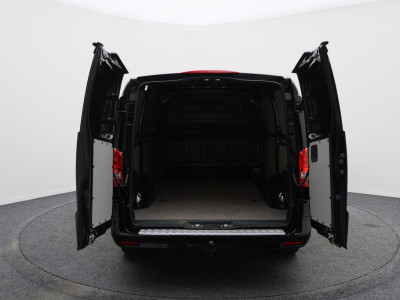 Mercedes-Benz Vito 116 CDI Automaat L2 Pro Leer, LED, Camera, Cruise, Apple Carplay, Rijstrooksensor, Trekhaak, 19 foto 13