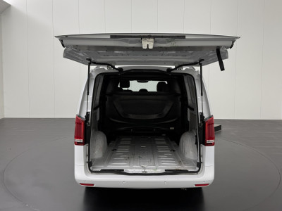 Mercedes-Benz Vito 116CDI Automaat Lang Dubbele Cabine | Leder | Led | Navigatie | Multimedia | Airco | Cruise | Privacyglass foto 4
