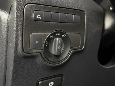 Mercedes-Benz Vito 116CDI Automaat Lang Dubbele Cabine | Leder | Led | Navigatie | Multimedia | Airco | Cruise | Privacyglass foto 9
