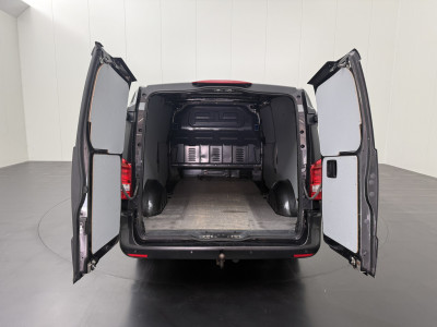 Mercedes-Benz Vito 116CDI Automaat Lang | Led | 2xSchuifdeur | Leder | Navigatie | Camera | Trekhaak | 3-Zits foto 4