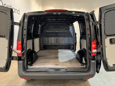 Mercedes-Benz Vito 116 CDI L1 RWD / Euro 6 / Airco / CarPlay / Camera / Cruise Control  / 3-Zits foto 19