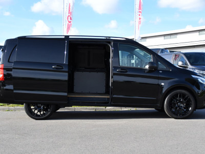 Mercedes-Benz Vito 116 CDI L2 Black Edition Camera, Cruise, Carplay, Automaat, LED, Clima, Multimedia, 164pk, Sensoren, Uniek! foto 11