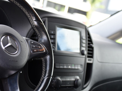 Mercedes-Benz Vito 116 CDI L2 Black Edition Camera, Cruise, Carplay, LED, 164pk, Stoelverwarming, Standkachel, Automaat, Multimedia, Uniek! foto 13