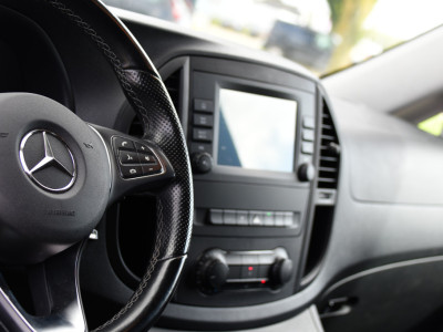 Mercedes-Benz Vito 116 CDI L2 Black Edition Camera, Cruise, Carplay, LED, 164pk, Stoelverwarming, Standkachel, Automaat, Multimedia, Uniek! foto 13