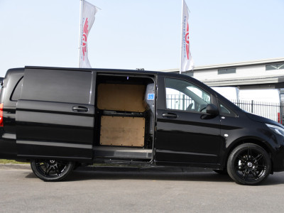 Mercedes-Benz Vito 116 CDI L2 Black Edition Camera, Cruise, LED, 164pk, Trekhaak, Leder, Multimedia, Automaat, Sensoren, Uniek! 11