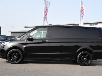 Mercedes-Benz Vito 116 CDI L2 Black Edition Camera, Cruise, LED, 164pk, Trekhaak, Leder, Multimedia, Automaat, Sensoren, Uniek! 9