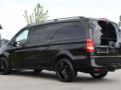 Mercedes-Benz Vito 116 CDI L2 Black Edition Cruise, Camera, Carplay, 164pk, Automaat, Sensoren, Trekhaak, Multimedia, LED, Stoelverwarming, Uniek! foto 3