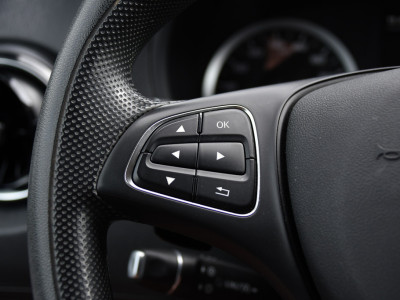 Mercedes-Benz Vito 116 CDI L2 Black Edition Cruise, Carplay, LED, 164pk, Sensoren, Multimedia, Automaat, NAVI, Uniek! 16