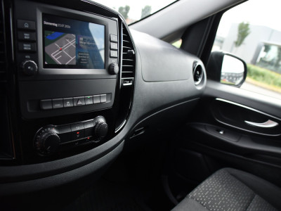 Mercedes-Benz Vito 116 CDI L2 Black Edition Cruise, Carplay, LED, 164pk, Sensoren, Multimedia, Automaat, NAVI, Uniek! 20