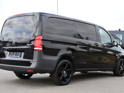 Mercedes-Benz Vito 116 CDI L2 Black Edition Cruise, Carplay, LED, 164pk, Sensoren, Multimedia, Automaat, NAVI, Uniek! 6