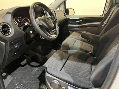 Mercedes-Benz Vito 116 CDI Lang RWD Automaat / Kerstner Dag- & Nachtkoeling / Airco / Camera / CarPlay / Cruise Control / LED / LMV / 3-Zits / 892 KM !!! Z.G.A.N. !!! foto 6