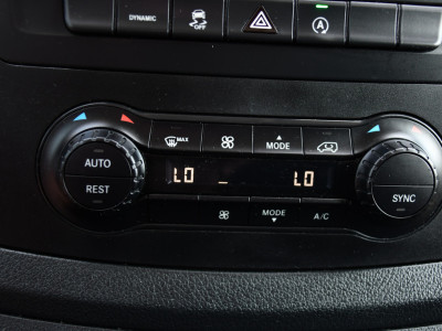 Mercedes-Benz Vito 116 CDI PB Edition Camera, Cruise, Caprlay, LED, 164pk, Automaat, Multimedia, Clima, Uniek! 21