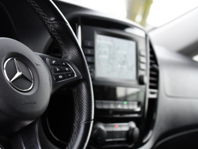 Mercedes-Benz Vito 119 CDI L2 Black Edition Camera, Cruise, Carplay, LED, Automaat, 190pk, Trekhaak, Multimedia, Sensoren, Uniek! foto 12