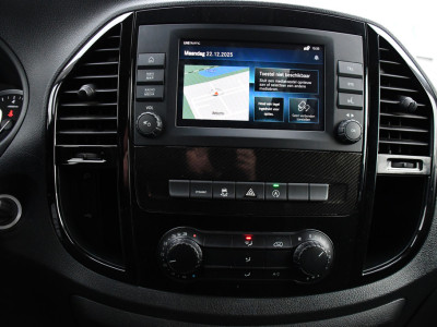 Mercedes-Benz Vito 119 CDI L2 Black Edition Camera, Cruise, Carplay, LED, Automaat, 190pk, Trekhaak, Multimedia, Sensoren, Uniek! foto 17