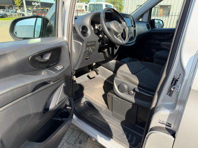 Mercedes-Benz Vito 119 CDI L2 Euro 6 | Distronic | 2.5T Trekhaak | Automaat | Standkachel foto 8