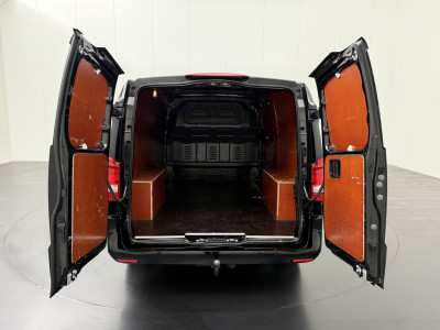 Mercedes-Benz Vito 119CDi Automaat XXLang | Leder | Navigatie | Camera | Airco | Cruise | Trekhaak foto 4