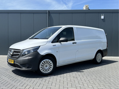 Mercedes-Benz Vito 66 kWh / FULL ELECTRIC / SOH 93% / L2H1 / 43.007 KM / INRICHTING / 1e EIG. / CAMERA / 3-ZITS / CRUISE foto 2