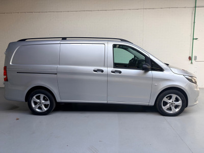 Mercedes-Benz Vito Automaat 116 CDI 160pk euro6 Lang L2H1, 3Persoons, Airco, CruiseControl, Navigatie, Trekhaak, RIJKLAARPRIJS! foto 9