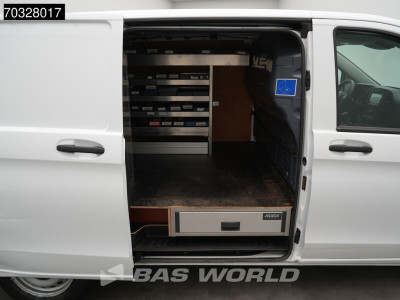 Mercedes-Benz Vito 110 L1H1 Navi Airco Cruise Camera Werkplaatsinrichting Euro6 L1 Kompakt Airco Cruise control 13